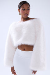 COMFY COZY CROPPED SWEATER