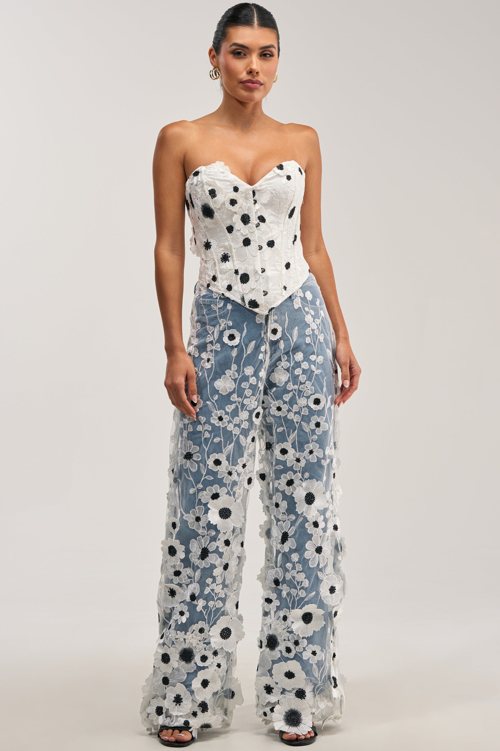 MIXED FLORALS RELAXED DENIM
