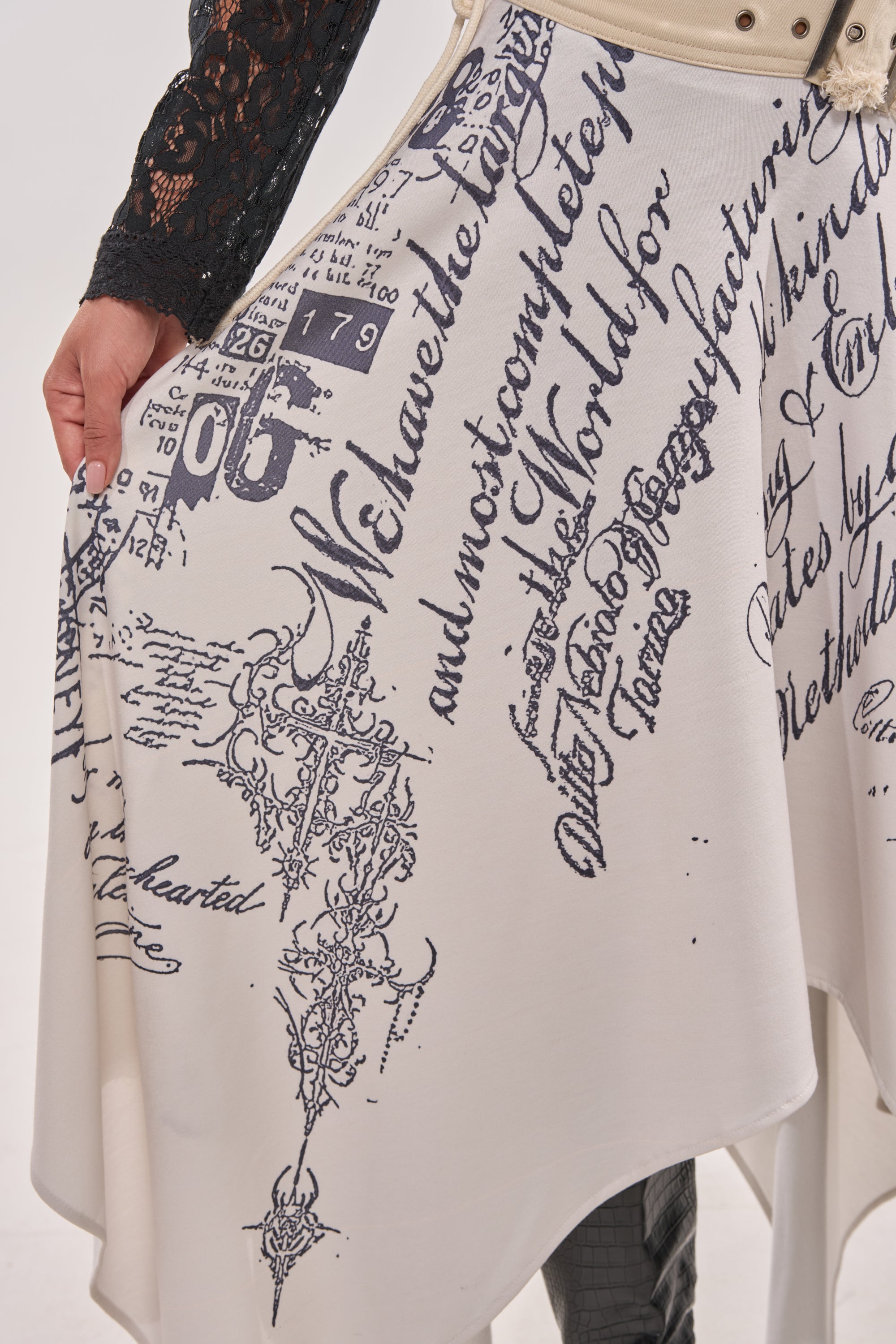 READ ME MIDI SKIRT