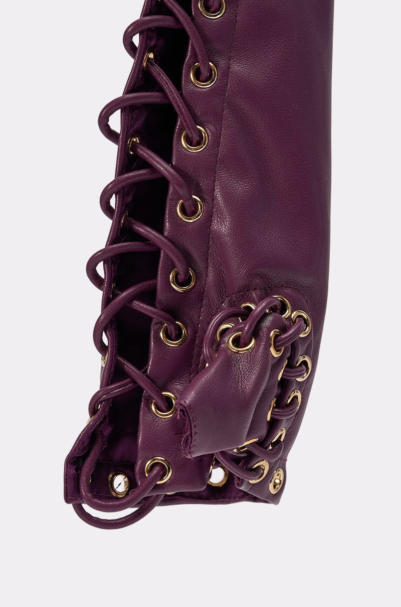 WHAT THE HELLY GLOVES