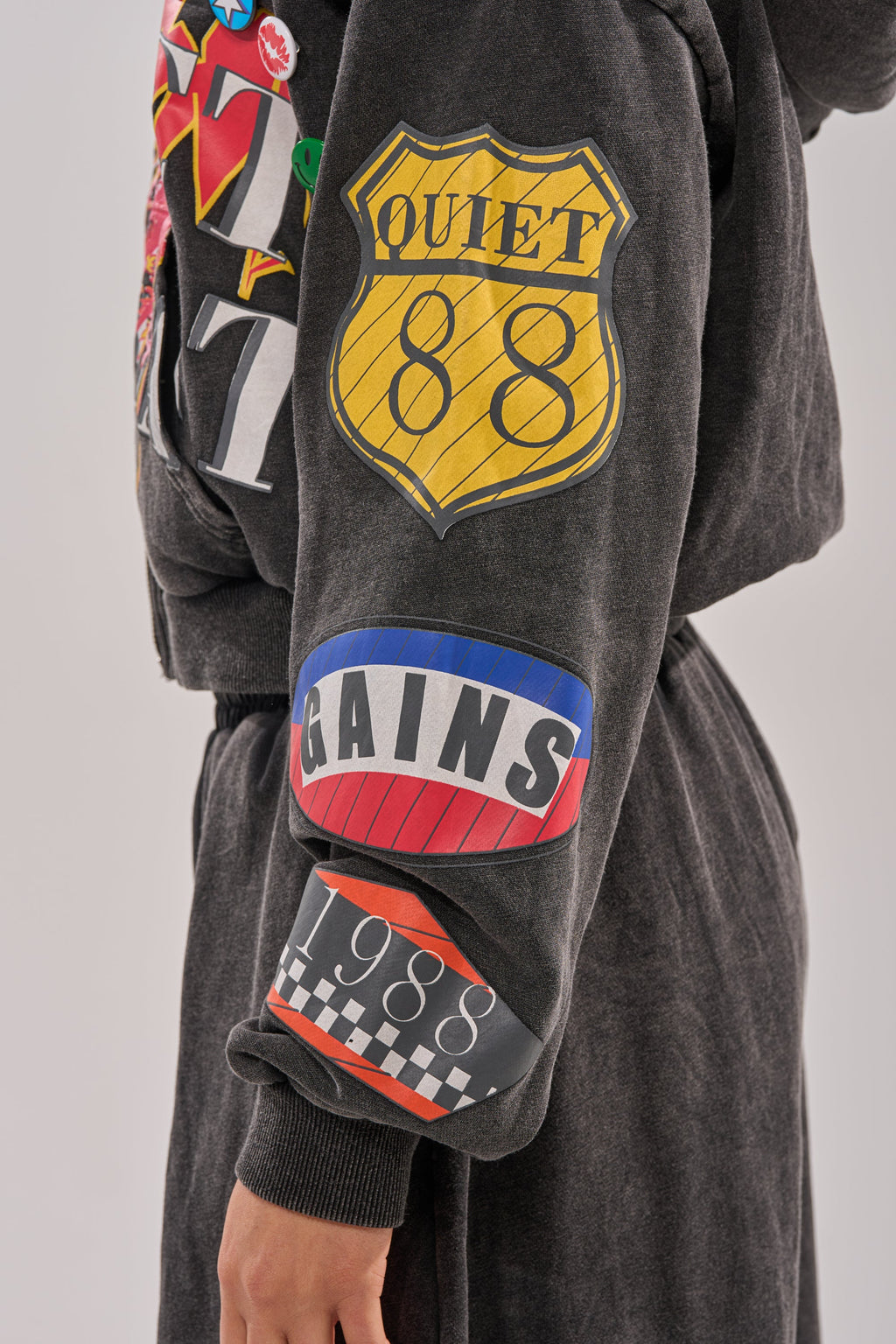 ANOTHER ONE ZIP UP SWEATSHIRT