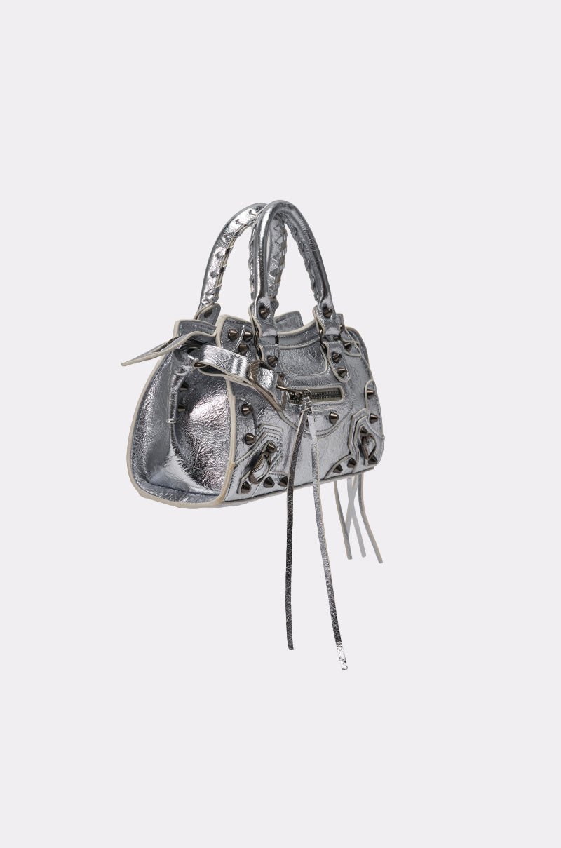 TO THE CITY PURSE