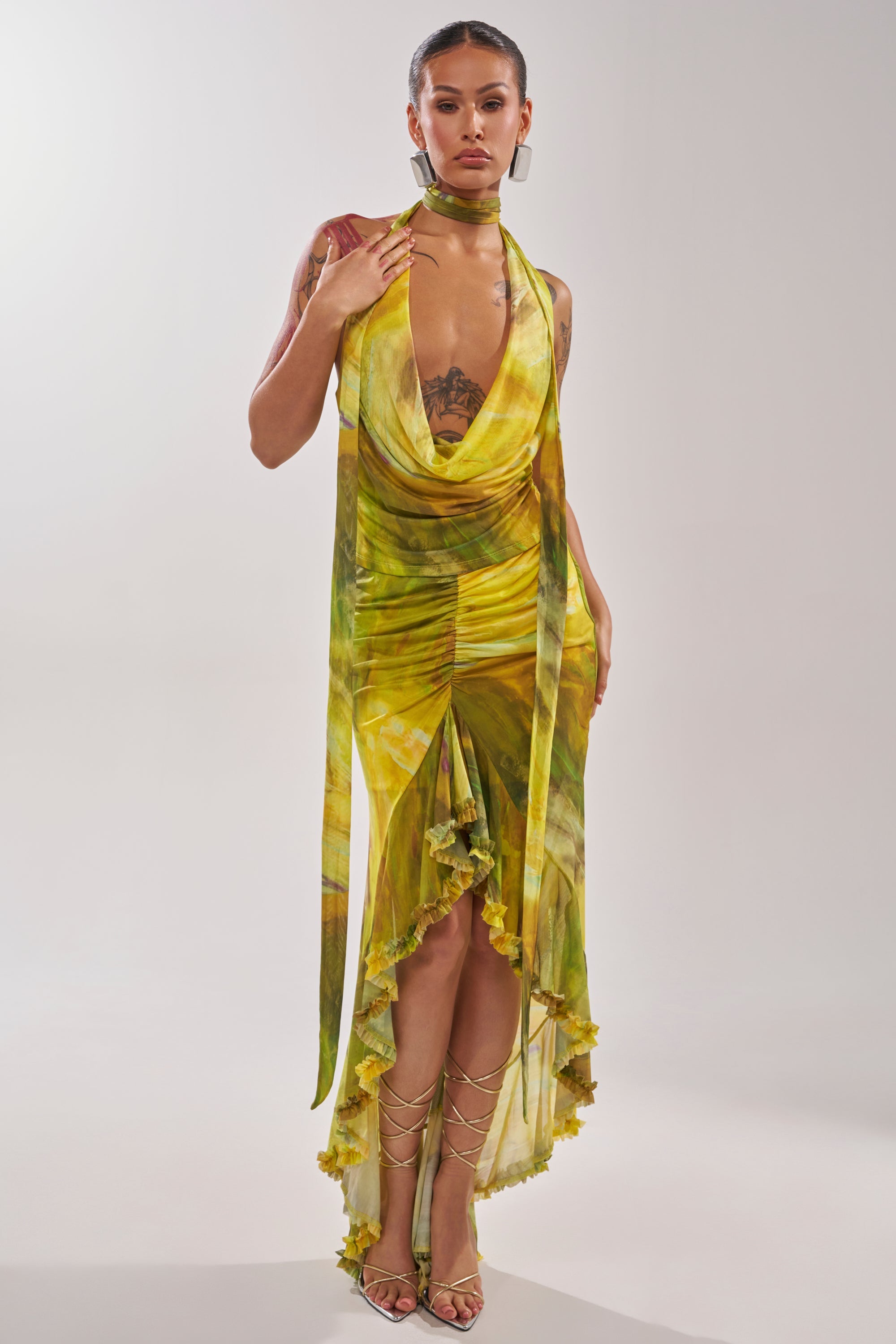 TELL ME MORE HIGH LOW SKIRT IN YELLOW
