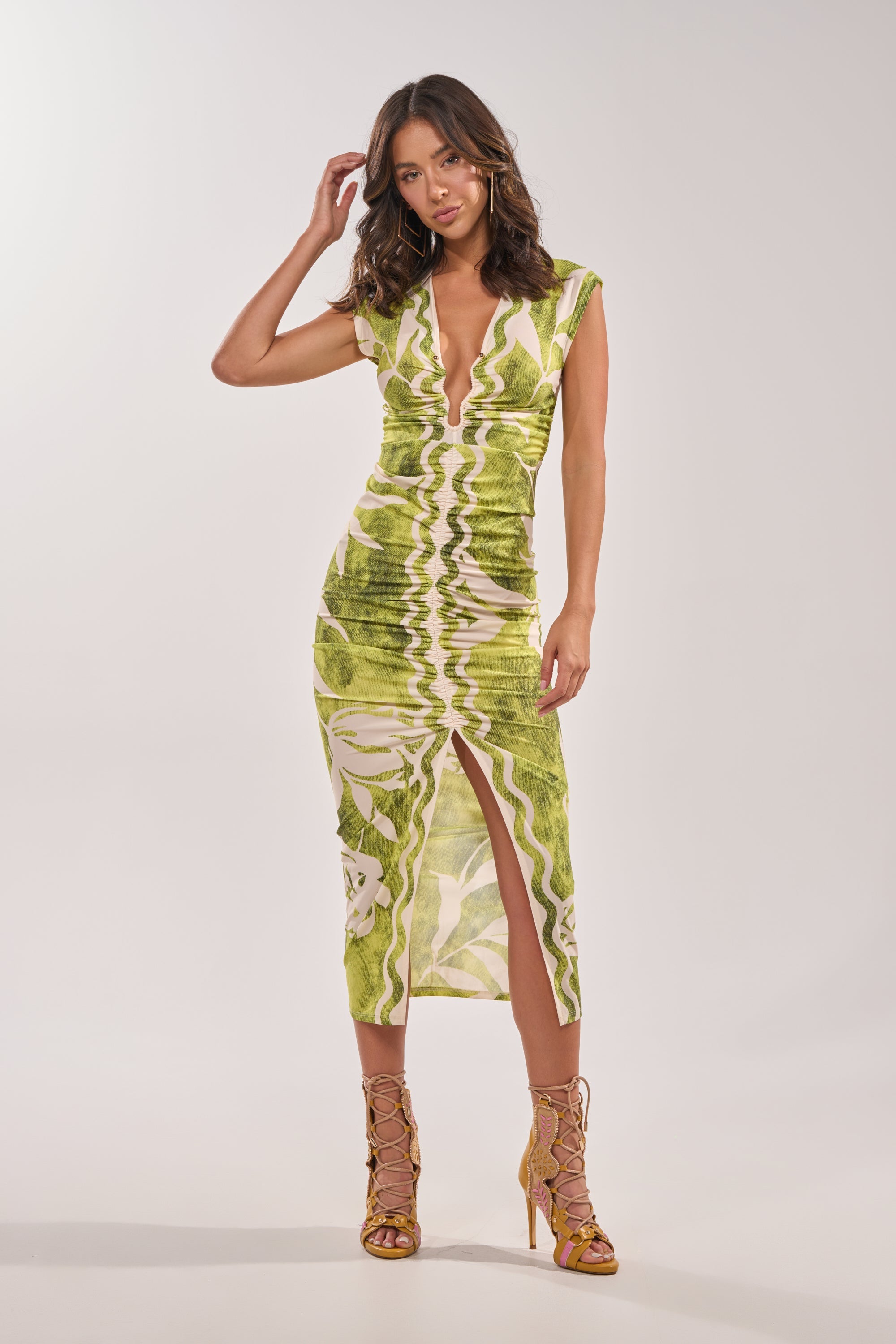 FUN IN THE SUN CINCHED MIDI DRESS