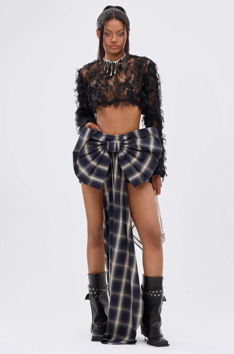 THOUGHT YOU KNEW CROPPED FRINGE TOP
