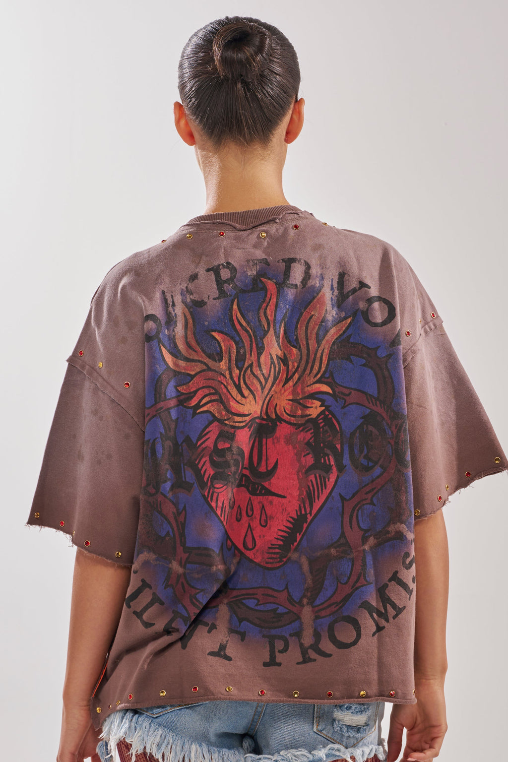 FIRST ROW SACRED HEARTH RHINESTONE DISTRESSED TEE