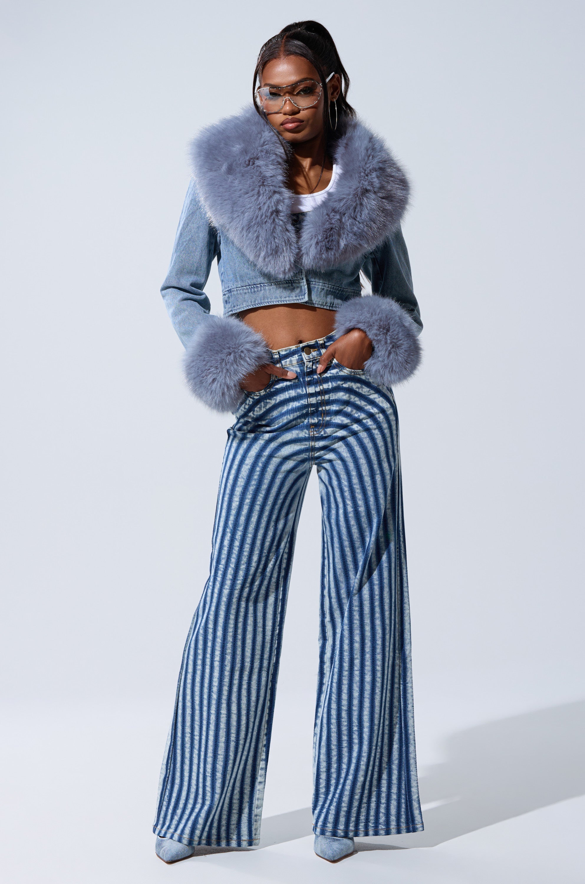 GISELE CROP DENIM BLAZER