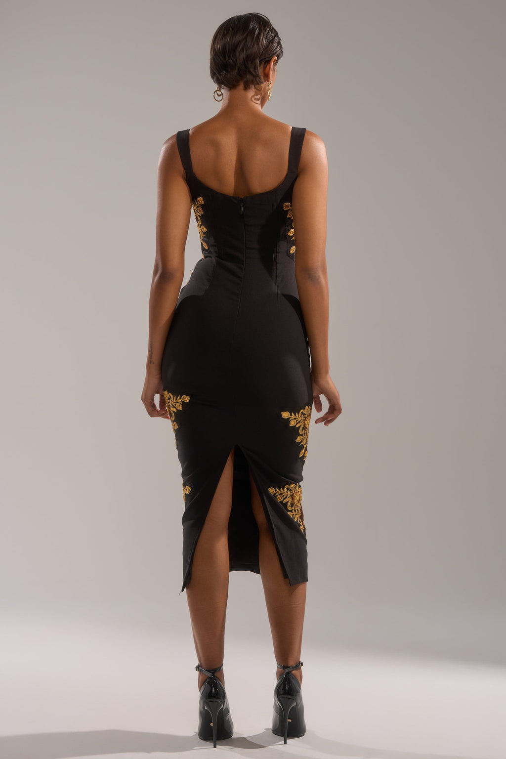 PARISIAN FLORAL EMBROIDERED MAXI DRESS