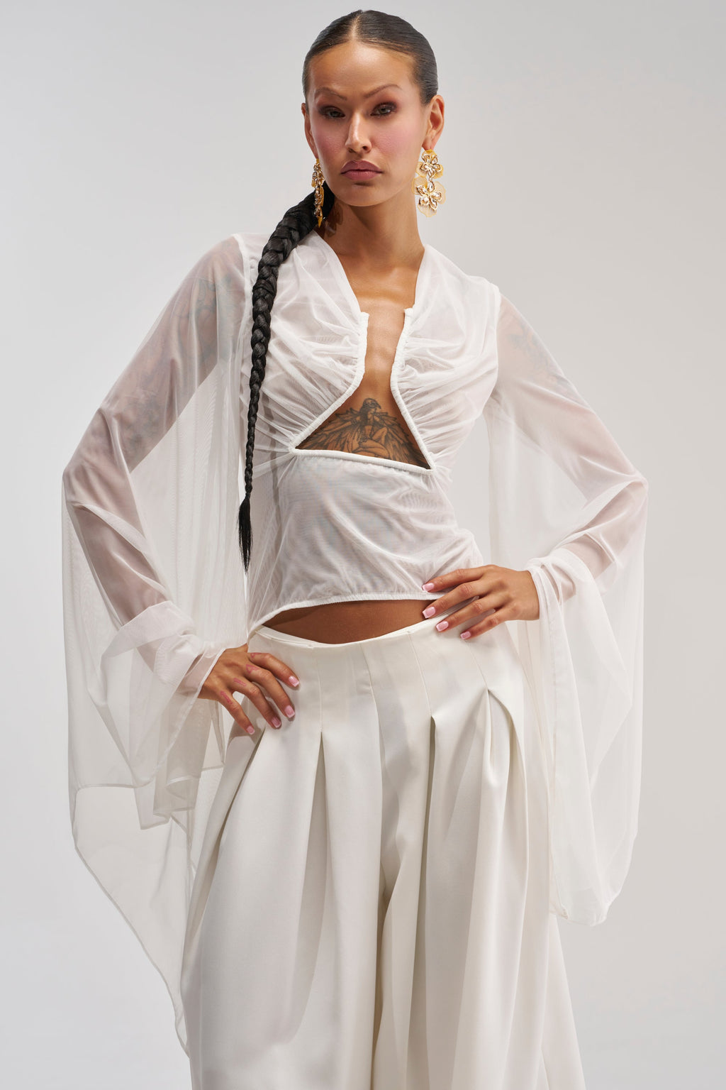 CELESTE CUTOUT DRAPE TOP IN WHITE