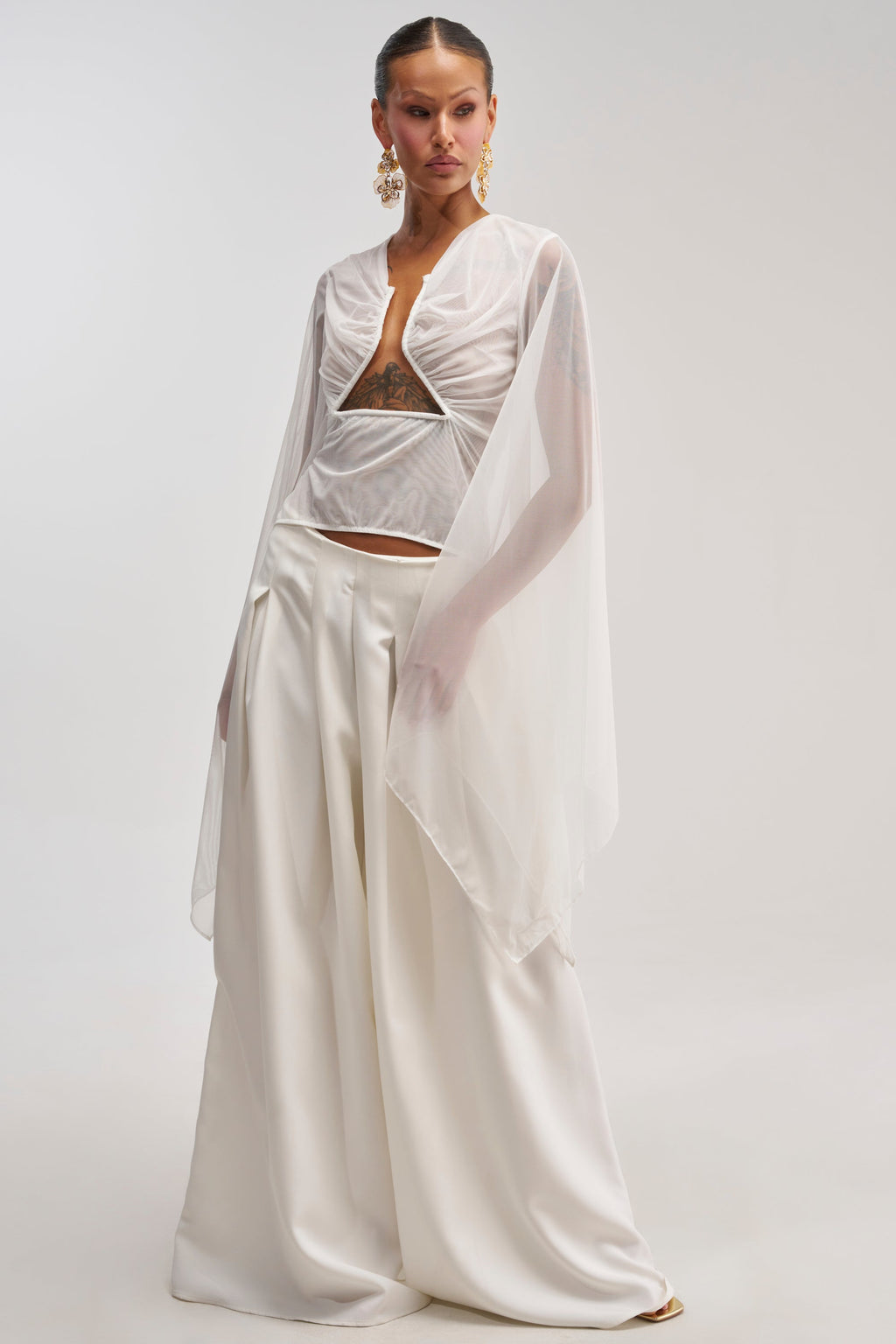 CELESTE CUTOUT DRAPE TOP IN WHITE