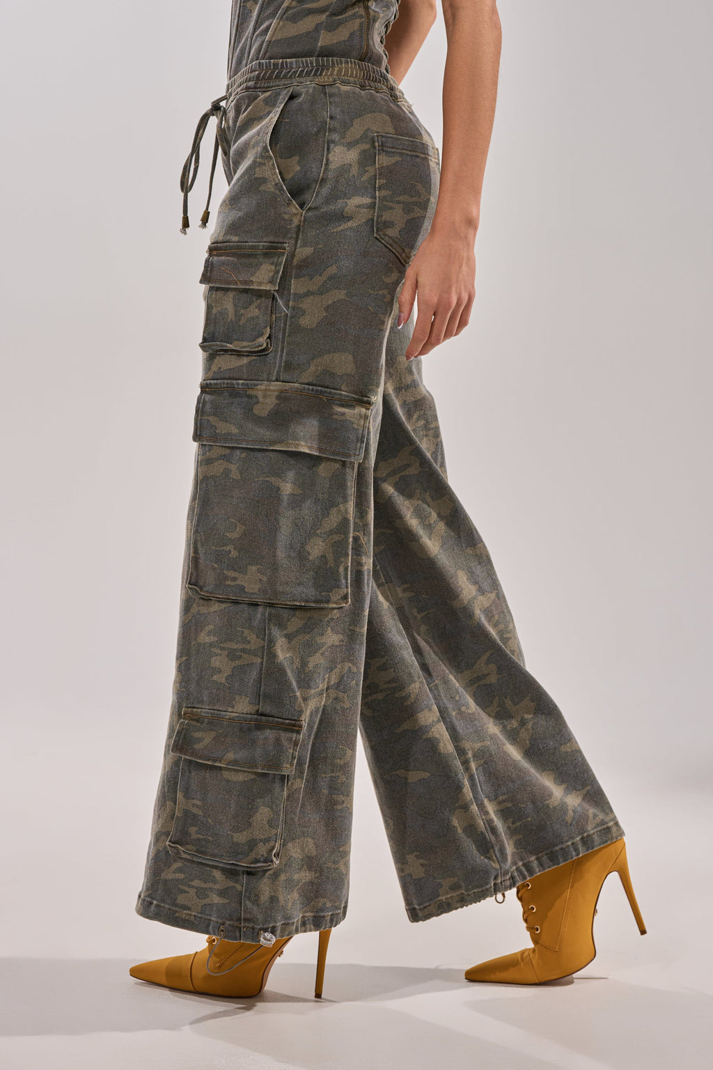 DOWN AND DIRTY CARGO PANT