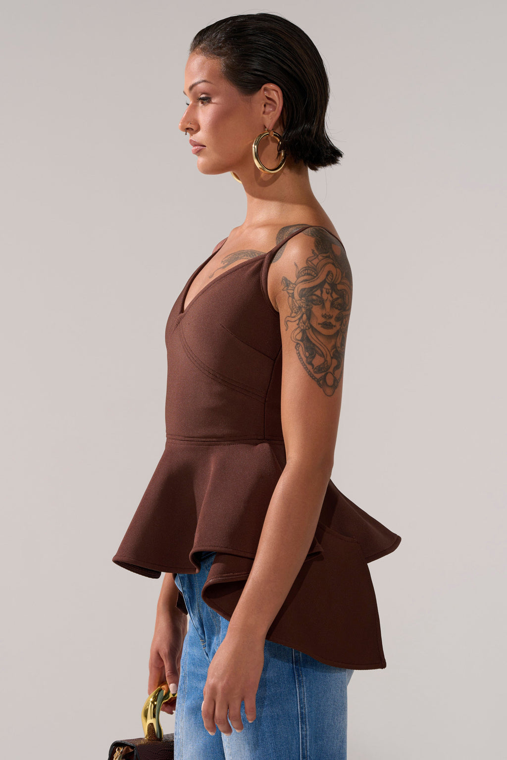 TRACY SIDE ADJUSTER PEPLUM TOP
