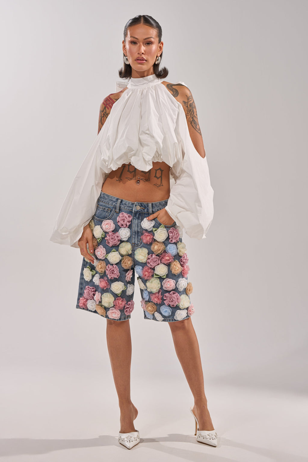 ALEXIA MOCK NECK BLOUSE IN WHITE