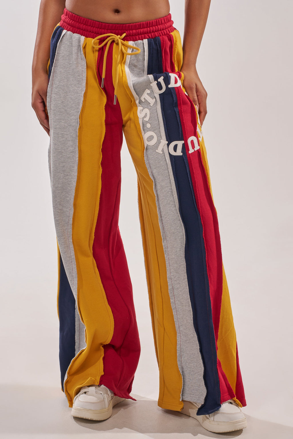 STUDIO LIVING JOGGER