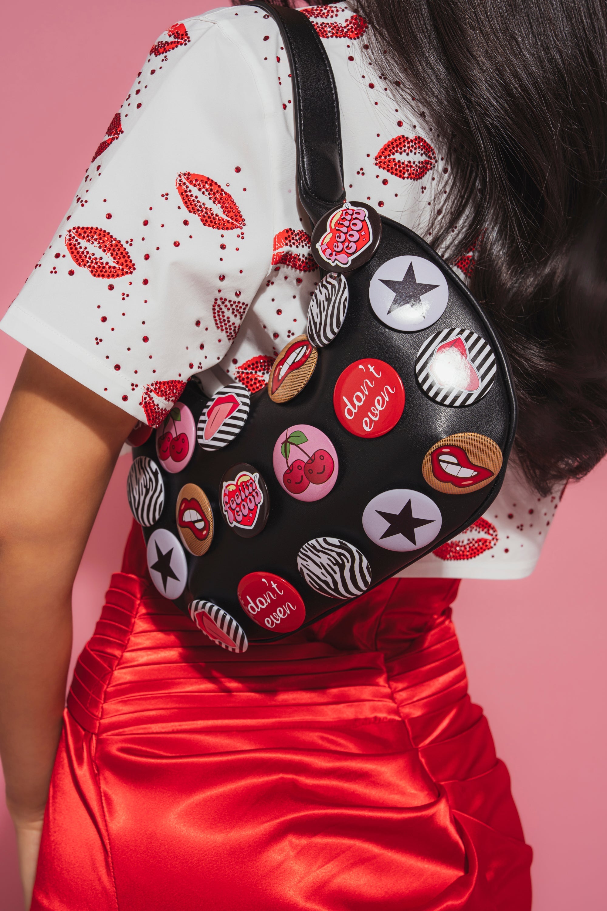 LOVE ME BUTTON PURSE