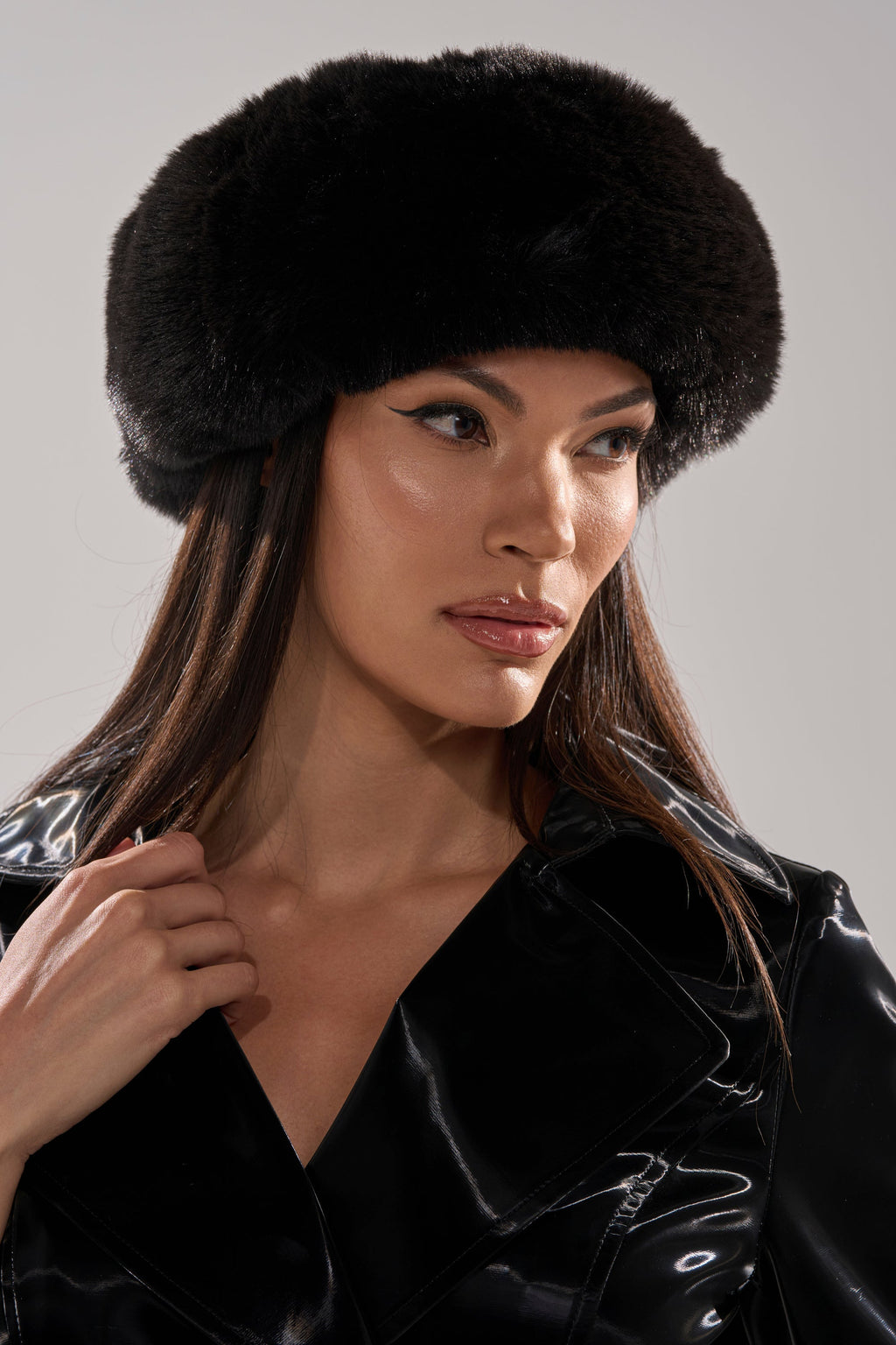 LUXE JENNY FAUX FUR HEADBAND IN BLACK