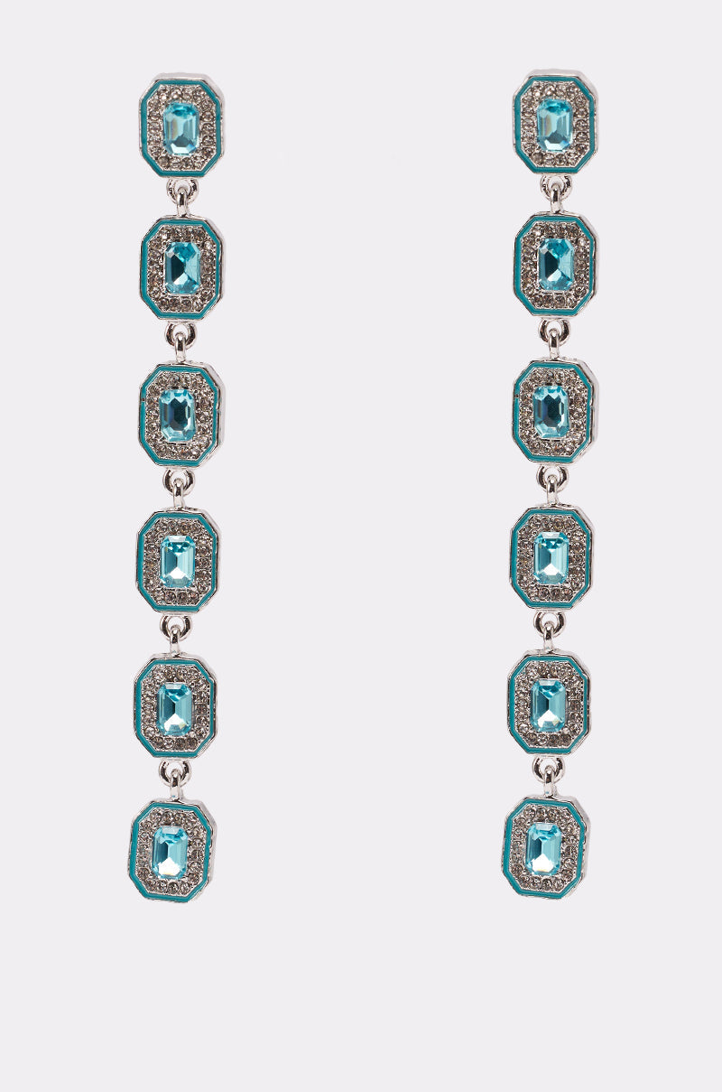 TOO RICH EARRING