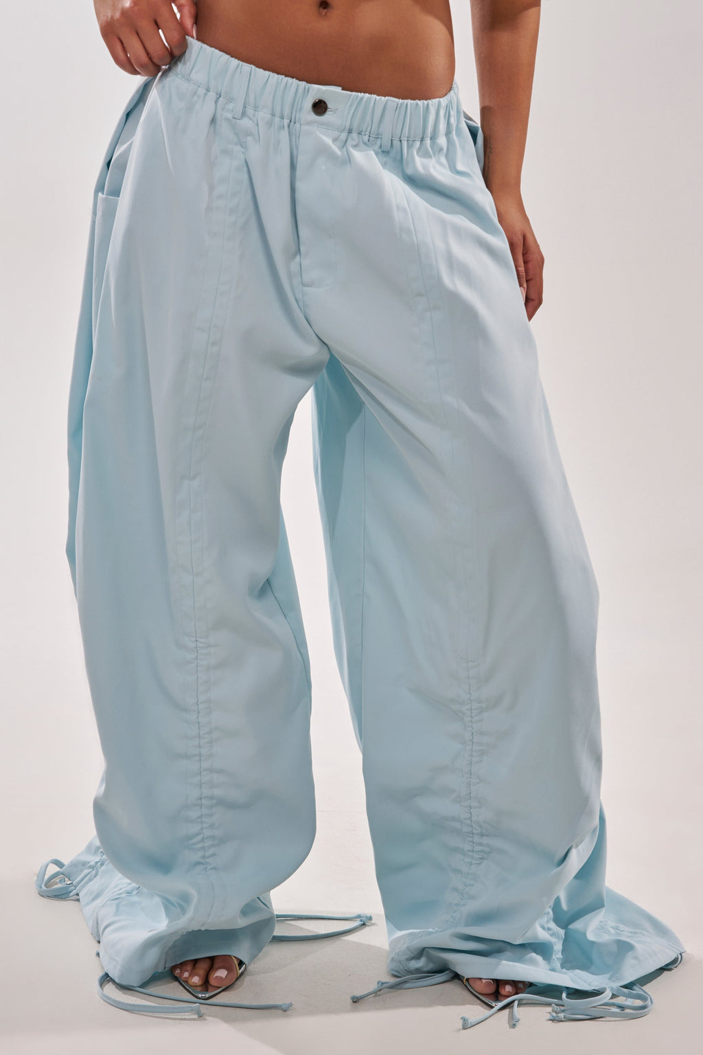 DRAMA RUCHED JOGGER IN BLUE
