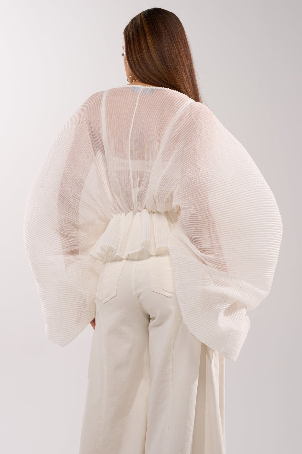 PRETTY GIRL PROBLEMS BLOUSE IN WHITE