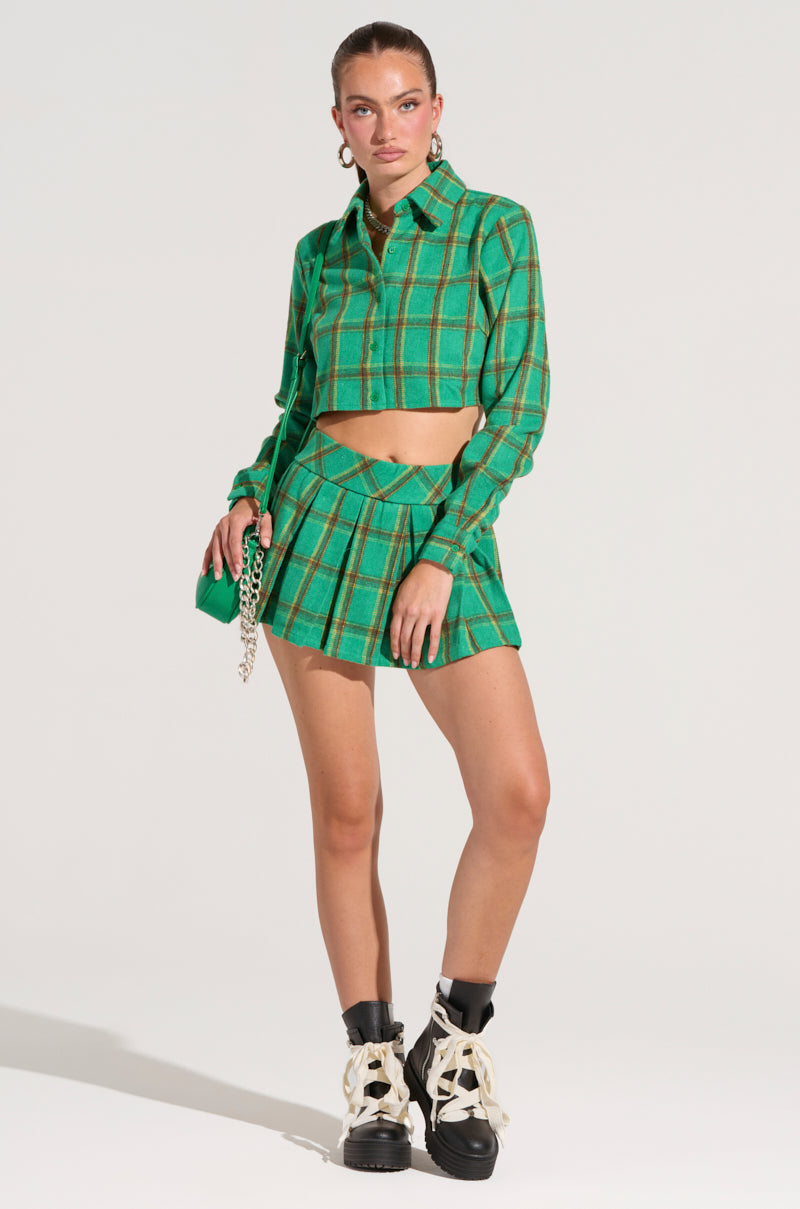 LUCKY GIRL BUTTON DOWN SHIRT