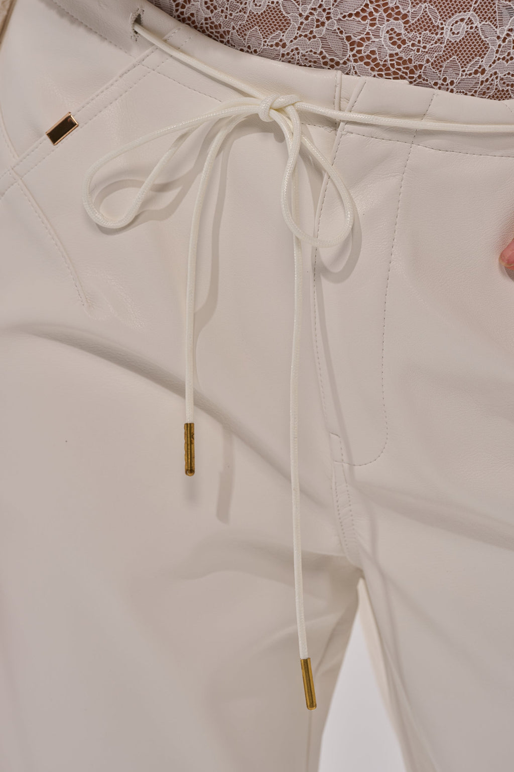 GET WITH IT FAUX LEATHER TROUSER IN WHITE
