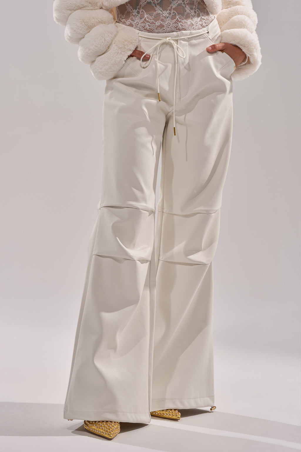 GET WITH IT FAUX LEATHER TROUSER IN WHITE