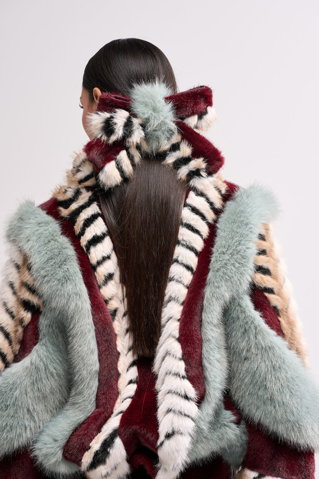 HAVE IT ALL FAUX FUR HAIR CLIP