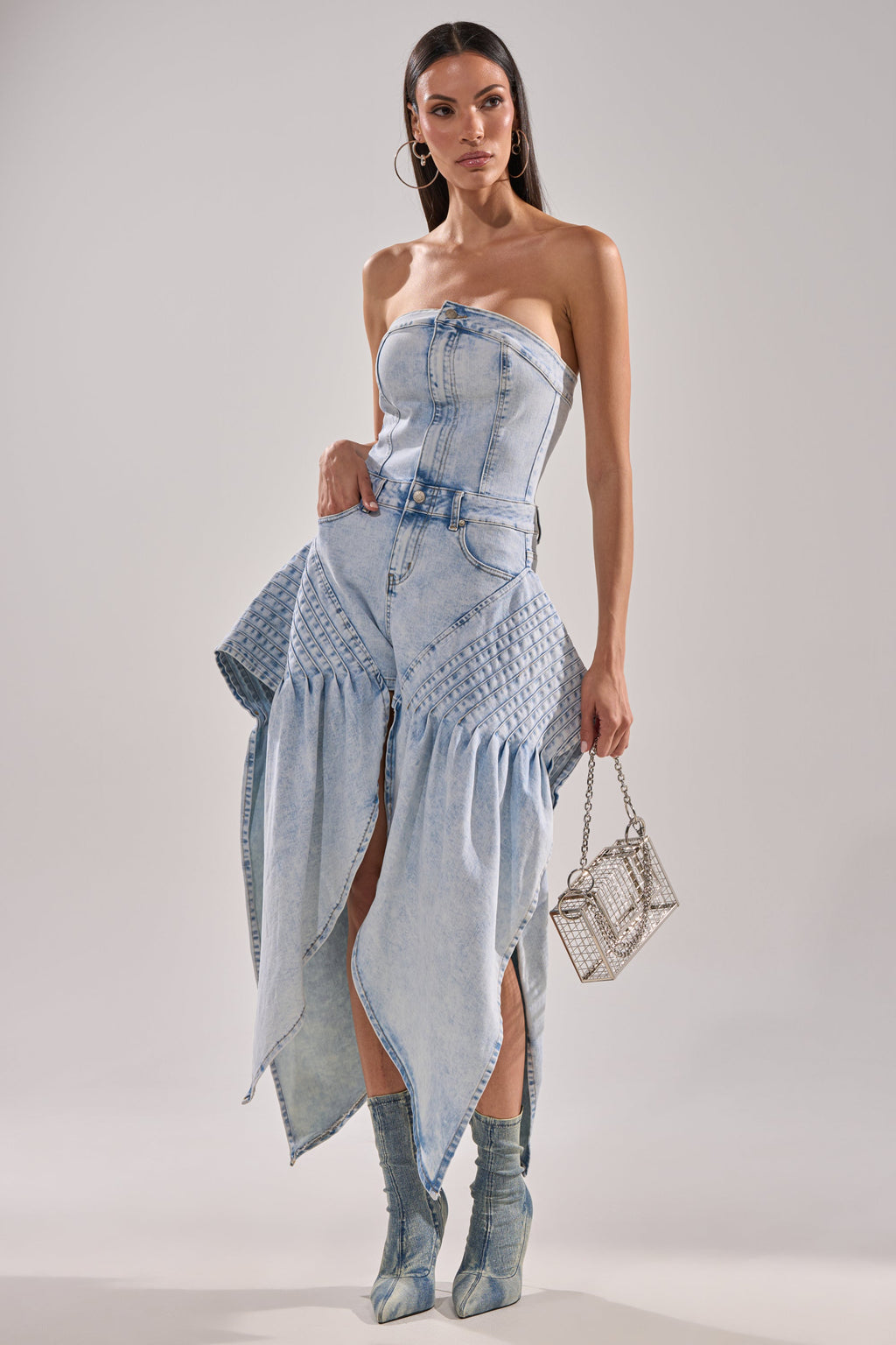 NO ONE LIKE ME DENIM ROMPER