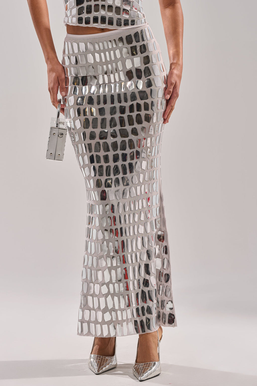 CHAMPAGNE POPPIN MAXI SKIRT