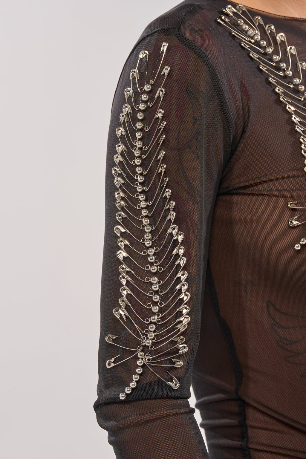PINNED DOWN MESH TOP