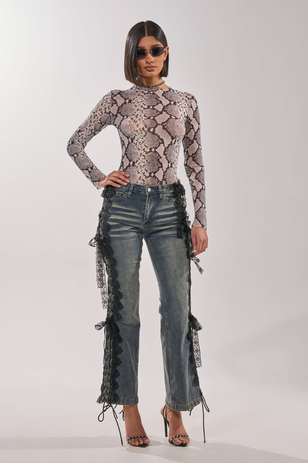 OMBRE SNAKE LONG SLEEVE MESH TOP IN GREY MULTI