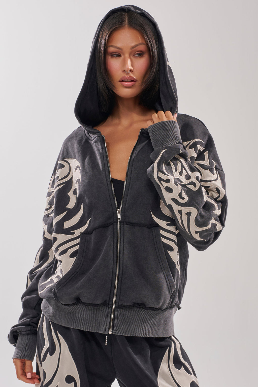 ON FIRE ZIP UP SWEATSHIRT