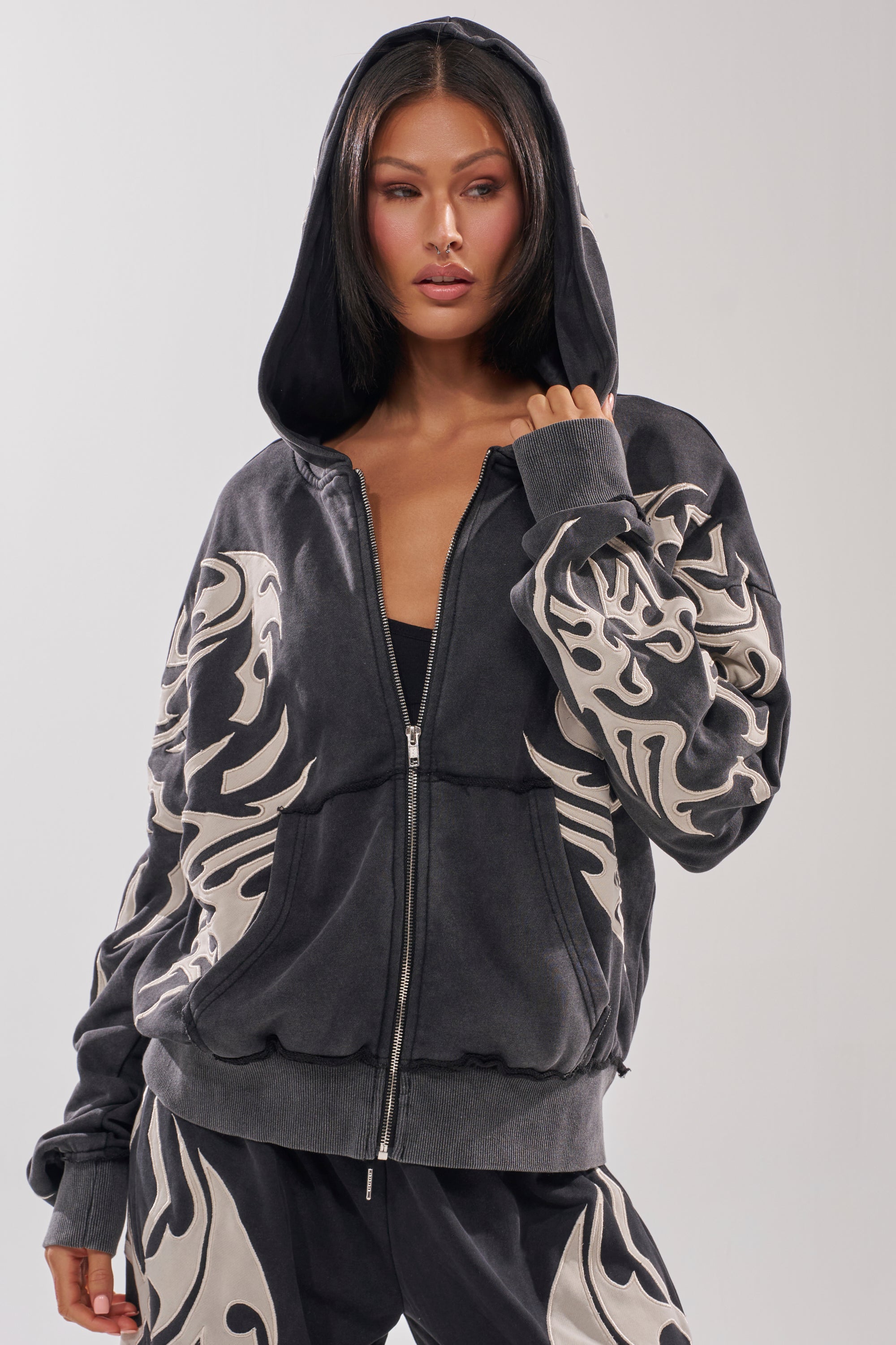ON FIRE ZIP UP SWEATSHIRT