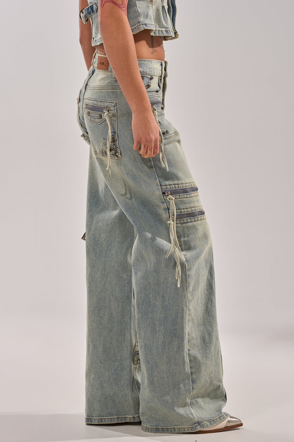 COMEBACK ERA WIDE LEG DENIM JEANS