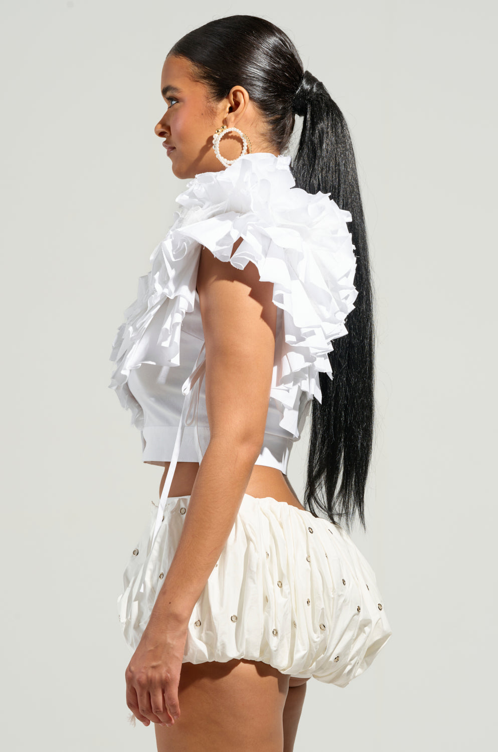 OVER AND OVER RUFFLE TOP