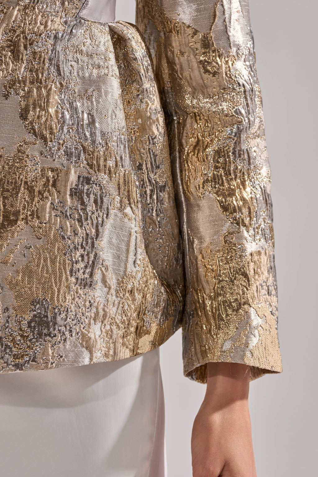 CANARY PEPLUM BLAZER IN CHAMPAGNE