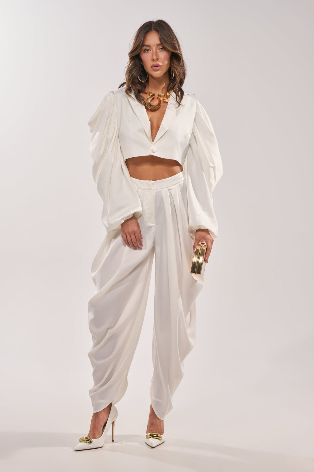 NEW BEGINNING CROPPED BLAZER