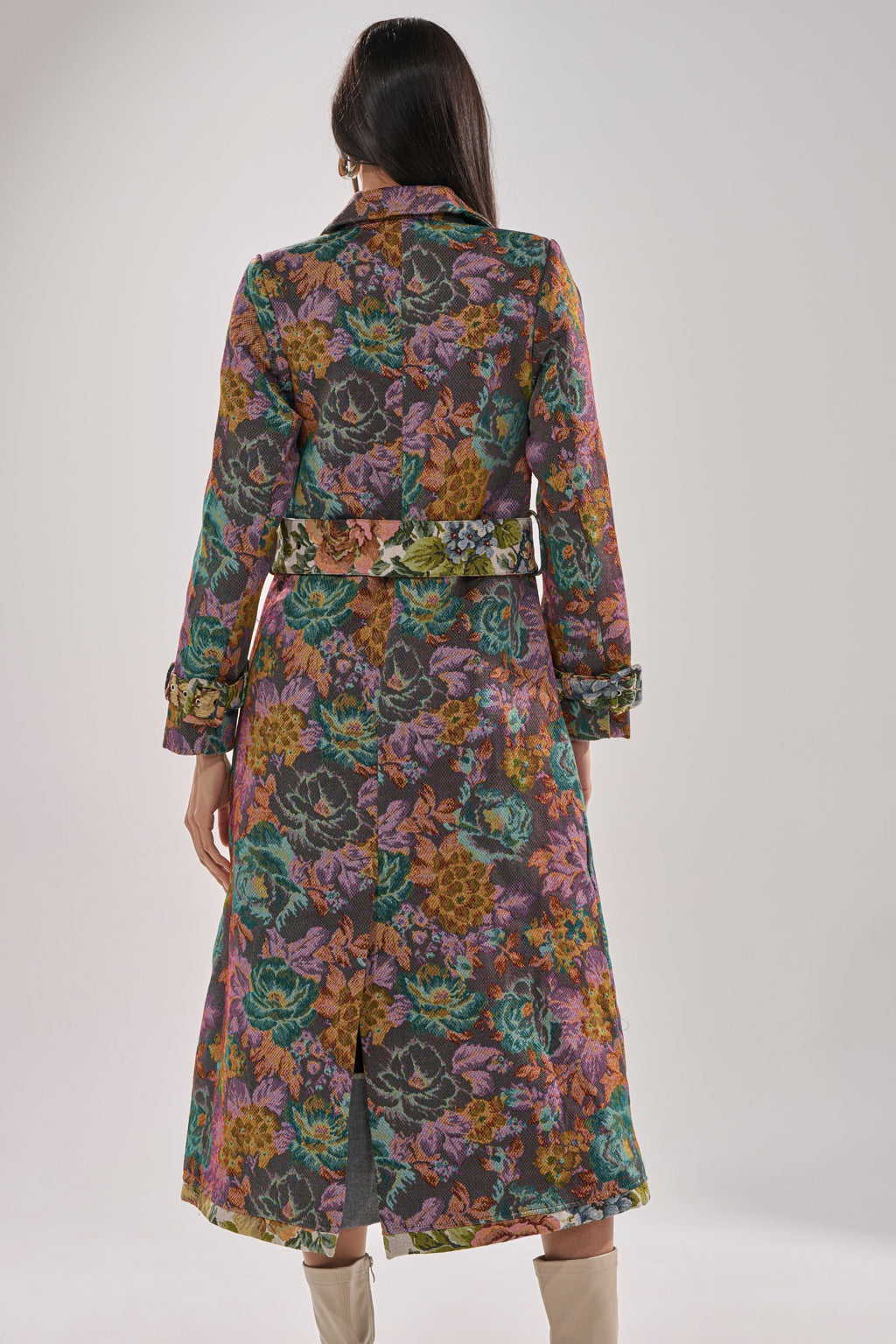 SHOW OFF TAPESTRY TRENCH