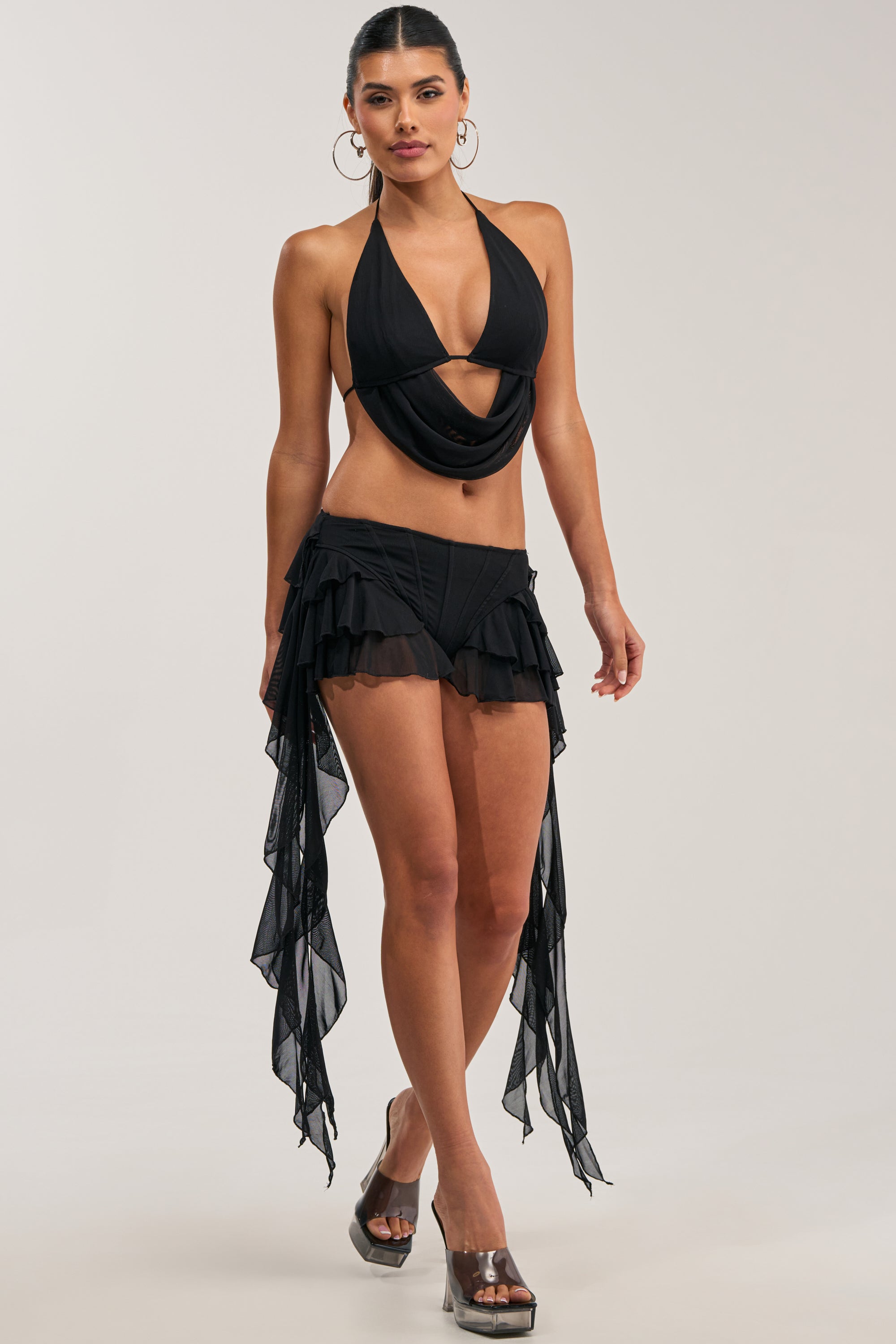 FESTIVAL QUEEN MINI SKIRT IN BLACK