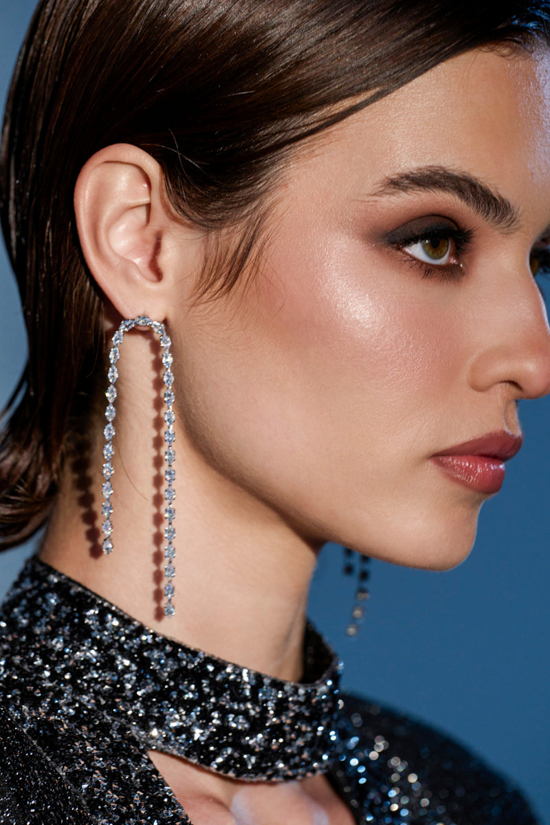 WATERFALL DANGLE EARRING IN SILVER