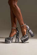 AZALEA WANG ZIPPORAH BLACK BROCADE PUMP