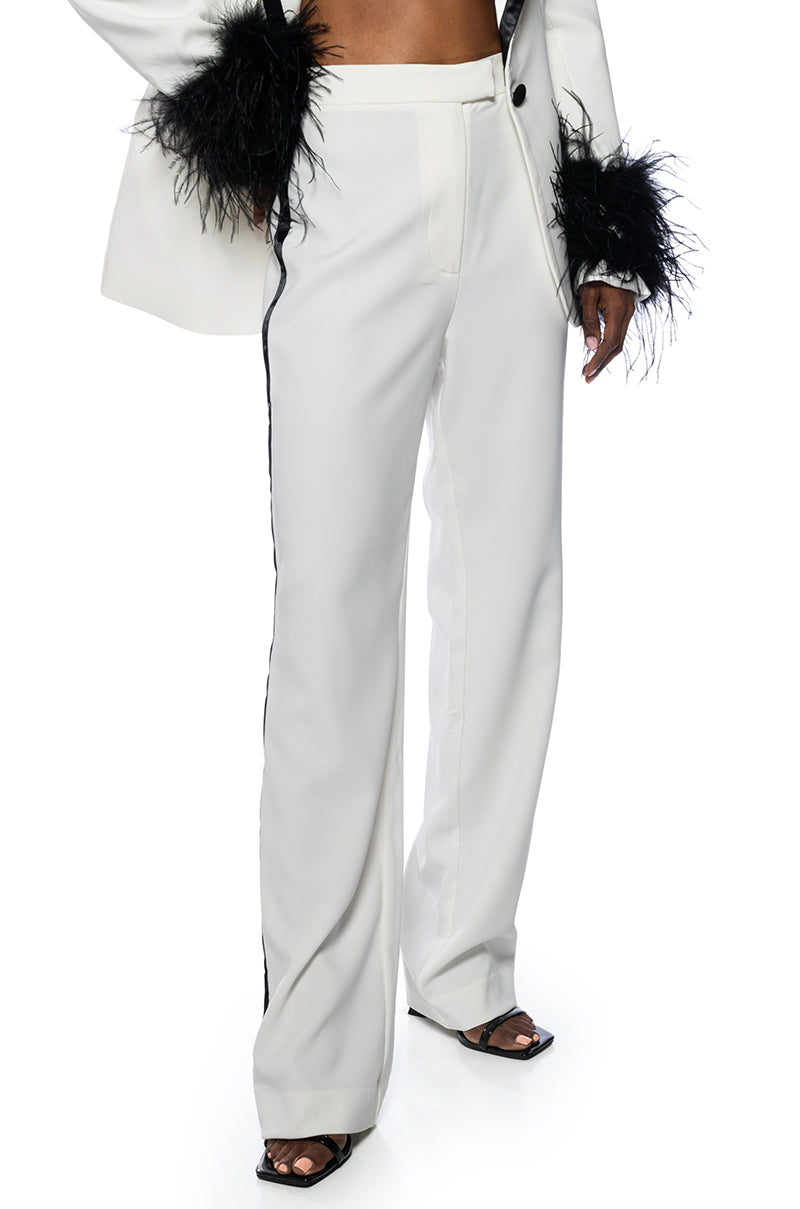 LANTIS WHITE TROUSER WITH RIBBON SEAM