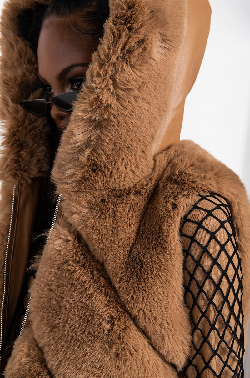 ESKIMO PANEL FAUX FUR VEST