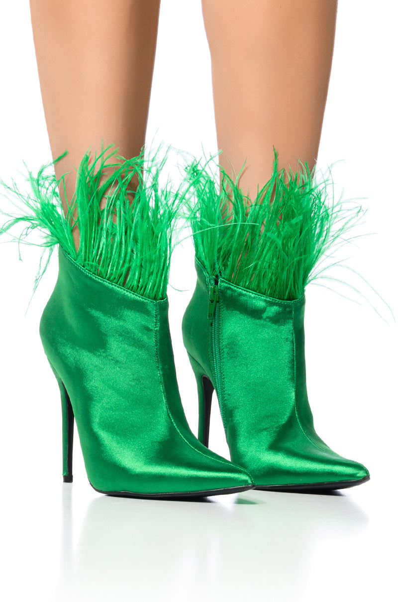 AZALEA WANG KAYLYNN FEATHER BOOTIE IN GREEN