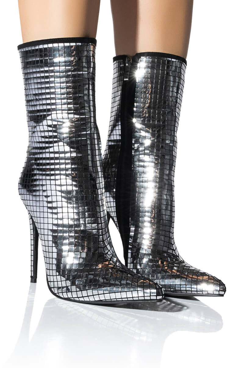 AZALEA WANG MONTROSE SILVER BOOTIE IN STILETTO