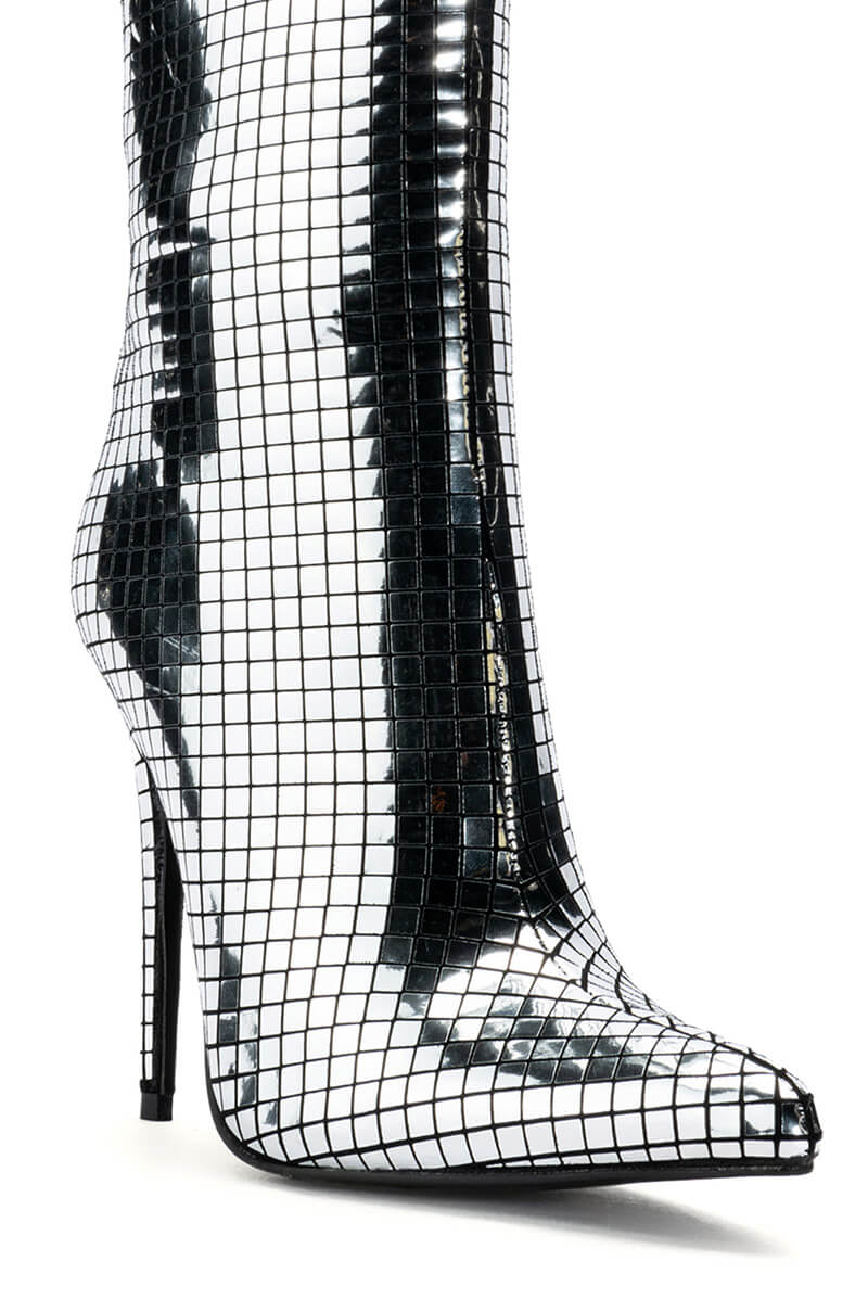 AZALEA WANG MONTROSE SILVER BOOTIE IN STILETTO