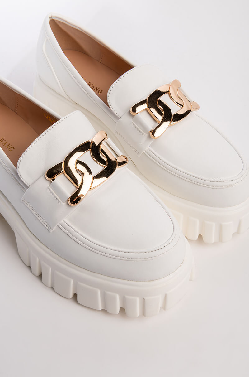 AZALEA WANG NO TIME IS WASTED FLATFORM LOAFER IN WHITE