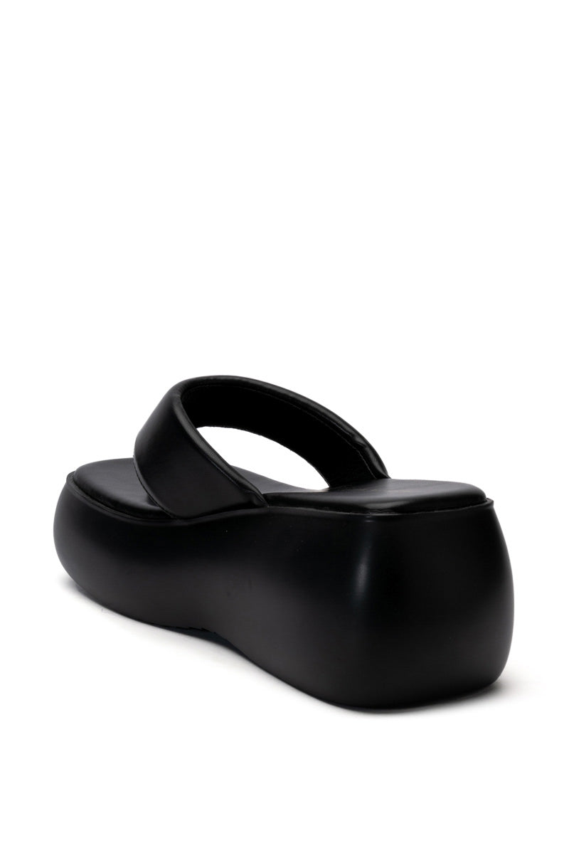 AZALEA WANG ODETTE PU FLATFROM SANDAL IN BLACK