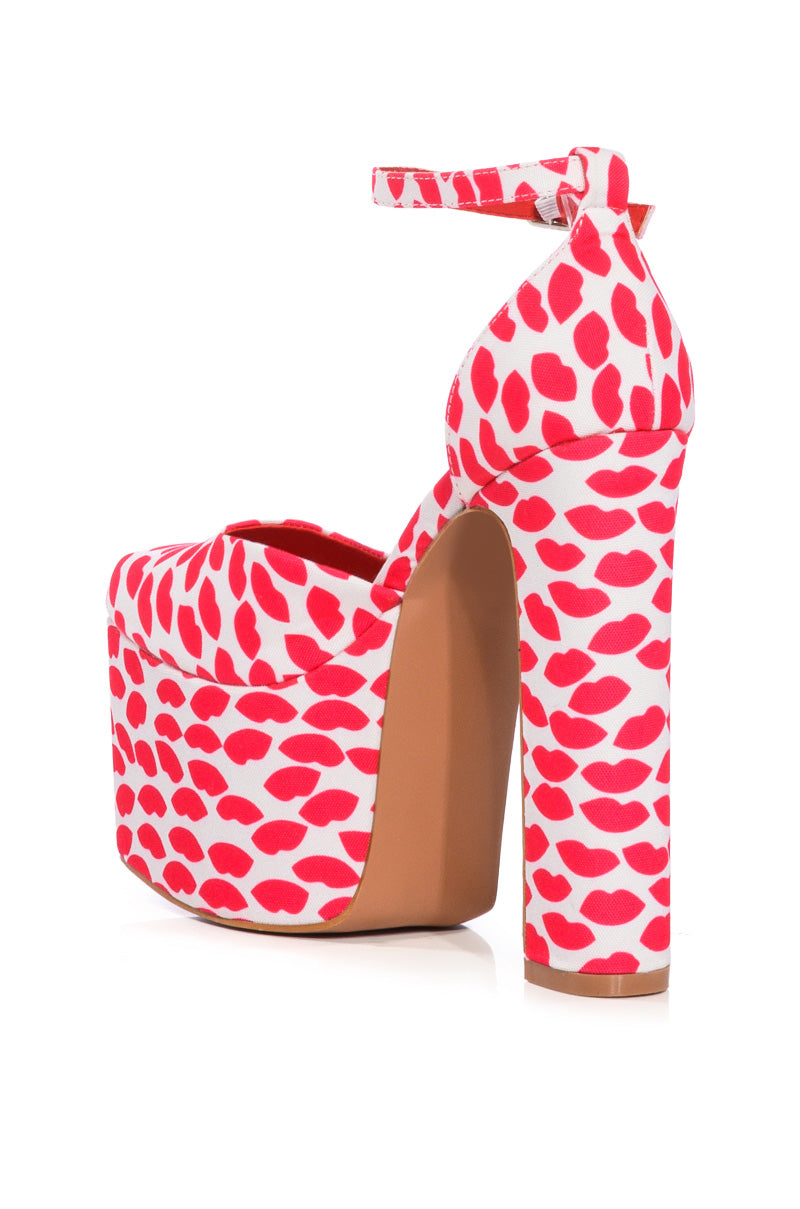 AZALEA WANG PRISCILLA PRINTED PLATFORM PUMP