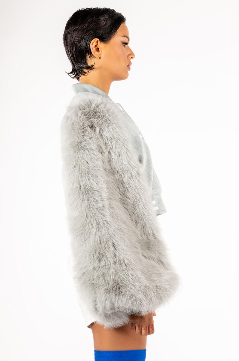 BOMBER WITH FUR SLEEVES